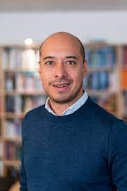 Vicente Ruiz, Economista, División de Estrategias de Desarrollo Resiliente y Sostenible